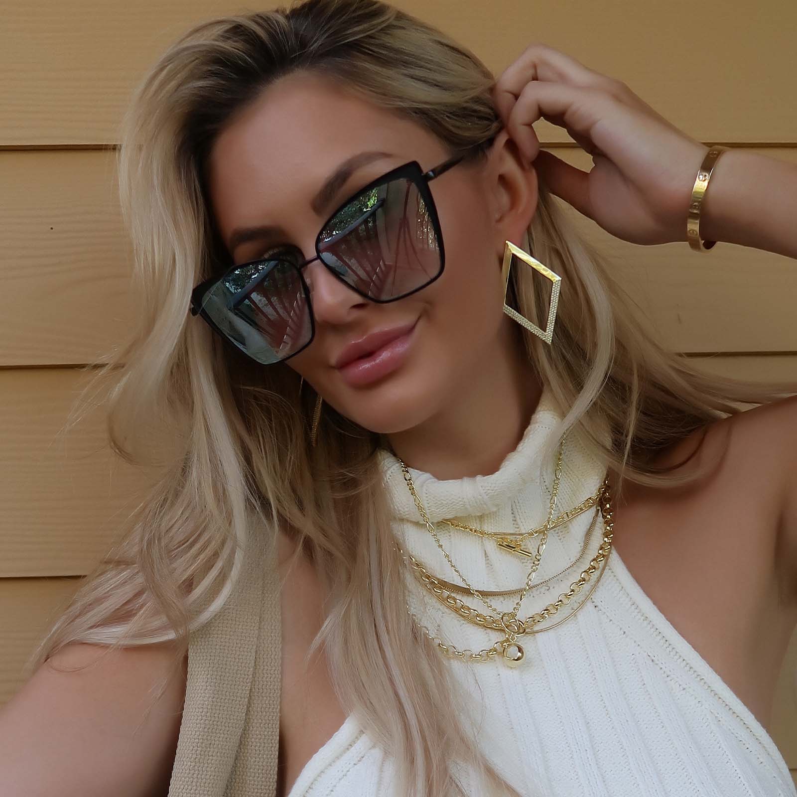 BECKY - BLACK + FLASH GREY GRADIENT SUNGLASSES - Image 11