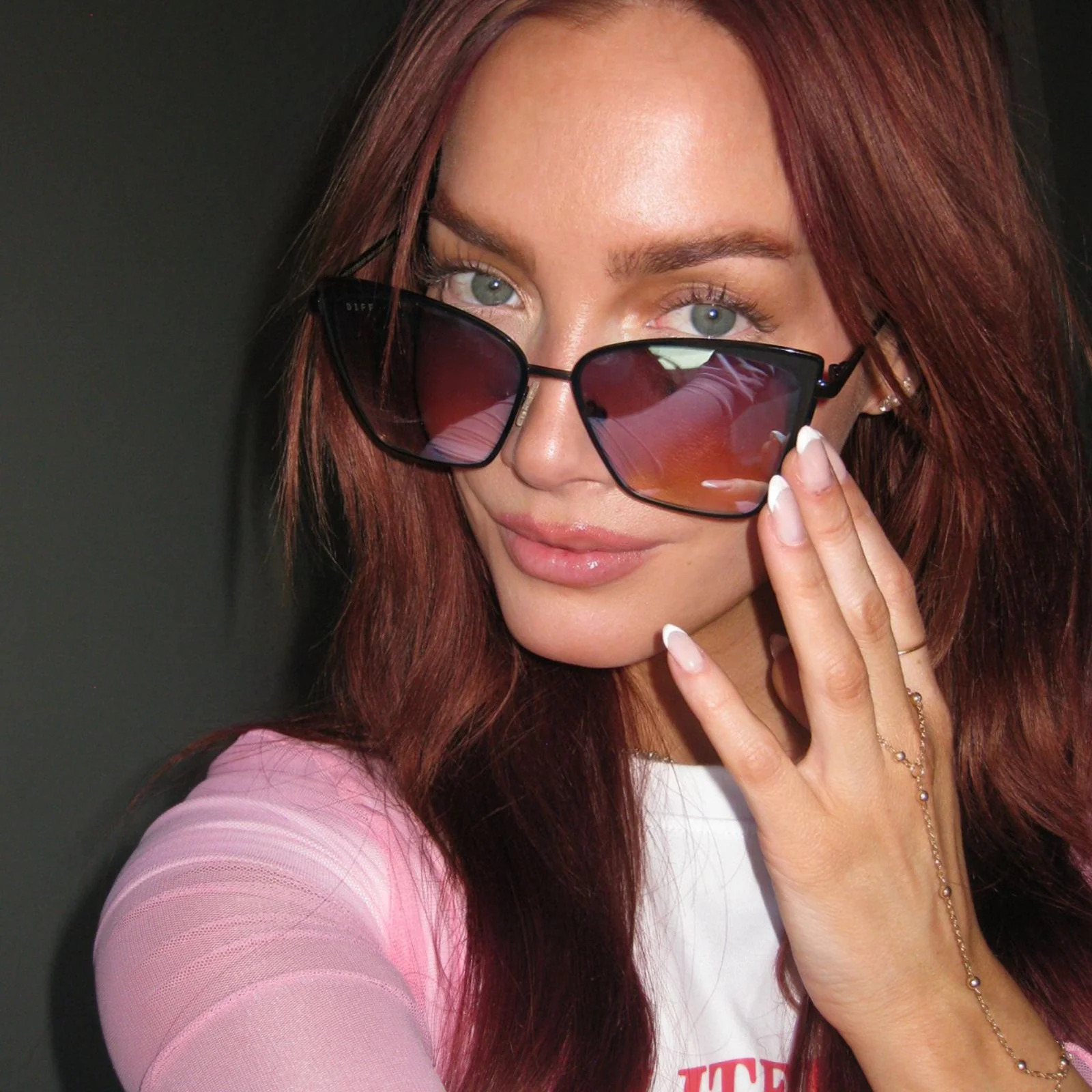 BECKY - BLACK + FLASH GREY GRADIENT SUNGLASSES - Image 9