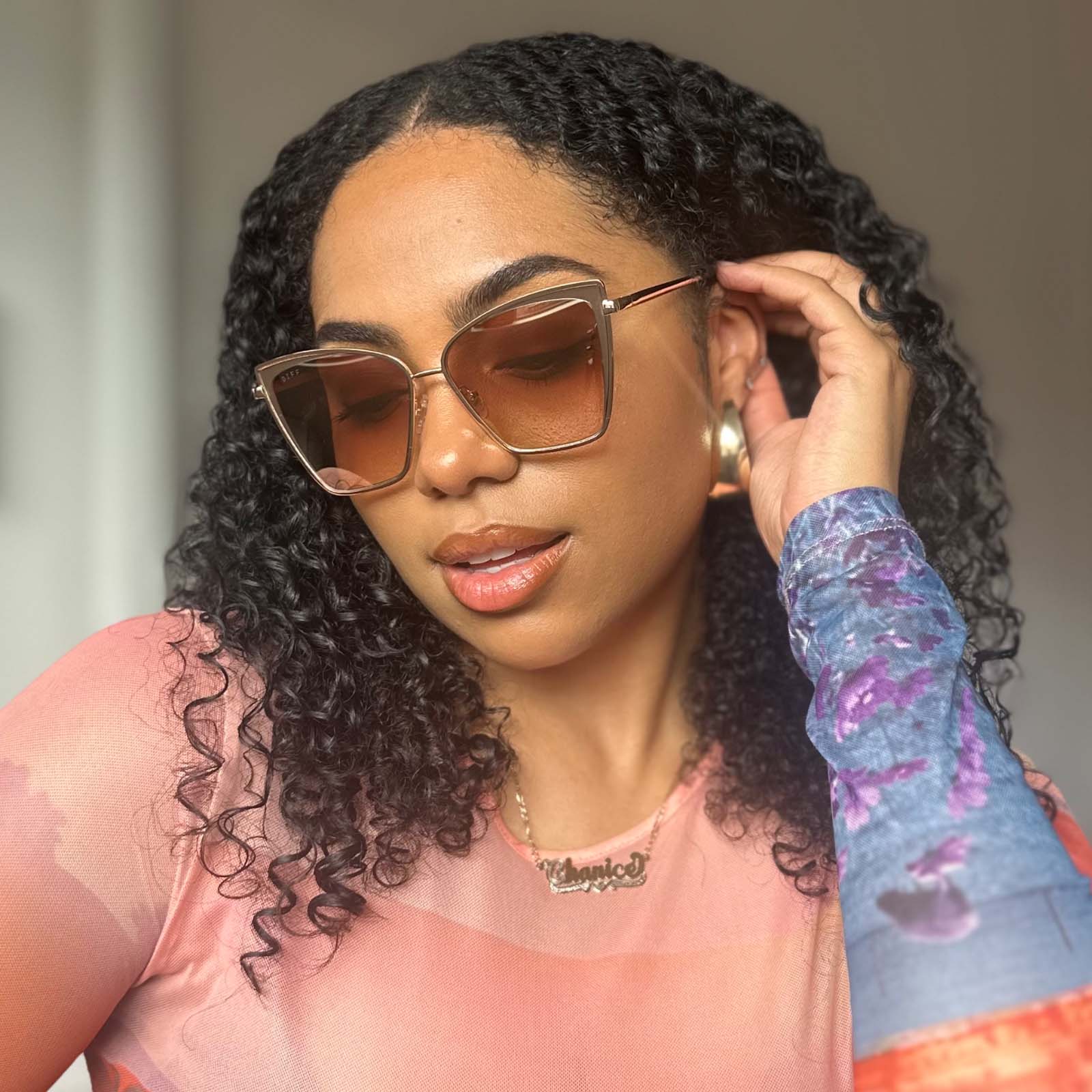 BECKY - GOLD + FLASH BROWN GRADIENT SUNGLASSES - Image 11