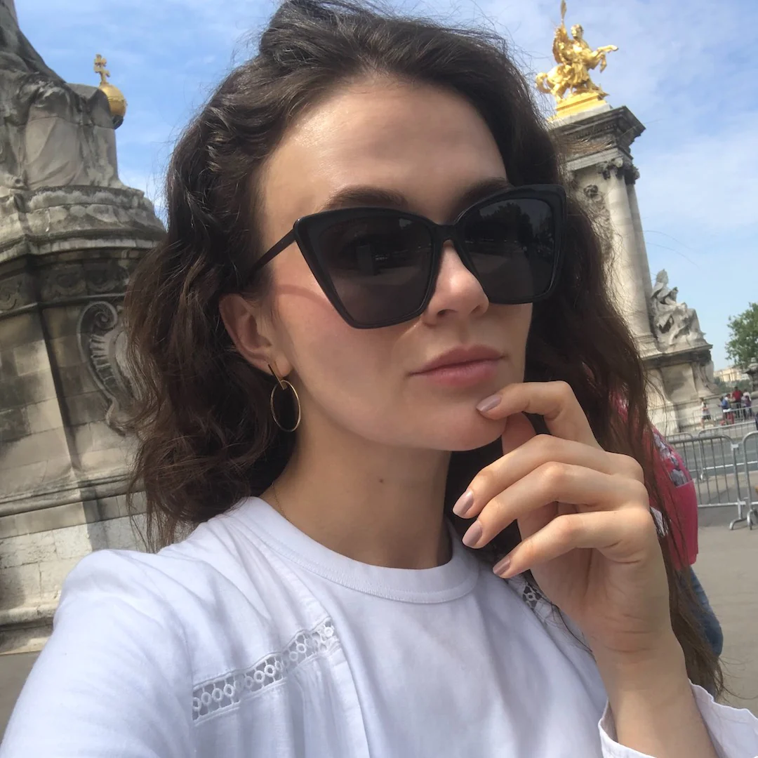 BECKY II - BLACK + DARK SMOKE POLARIZED SUNGLASSES - Image 17