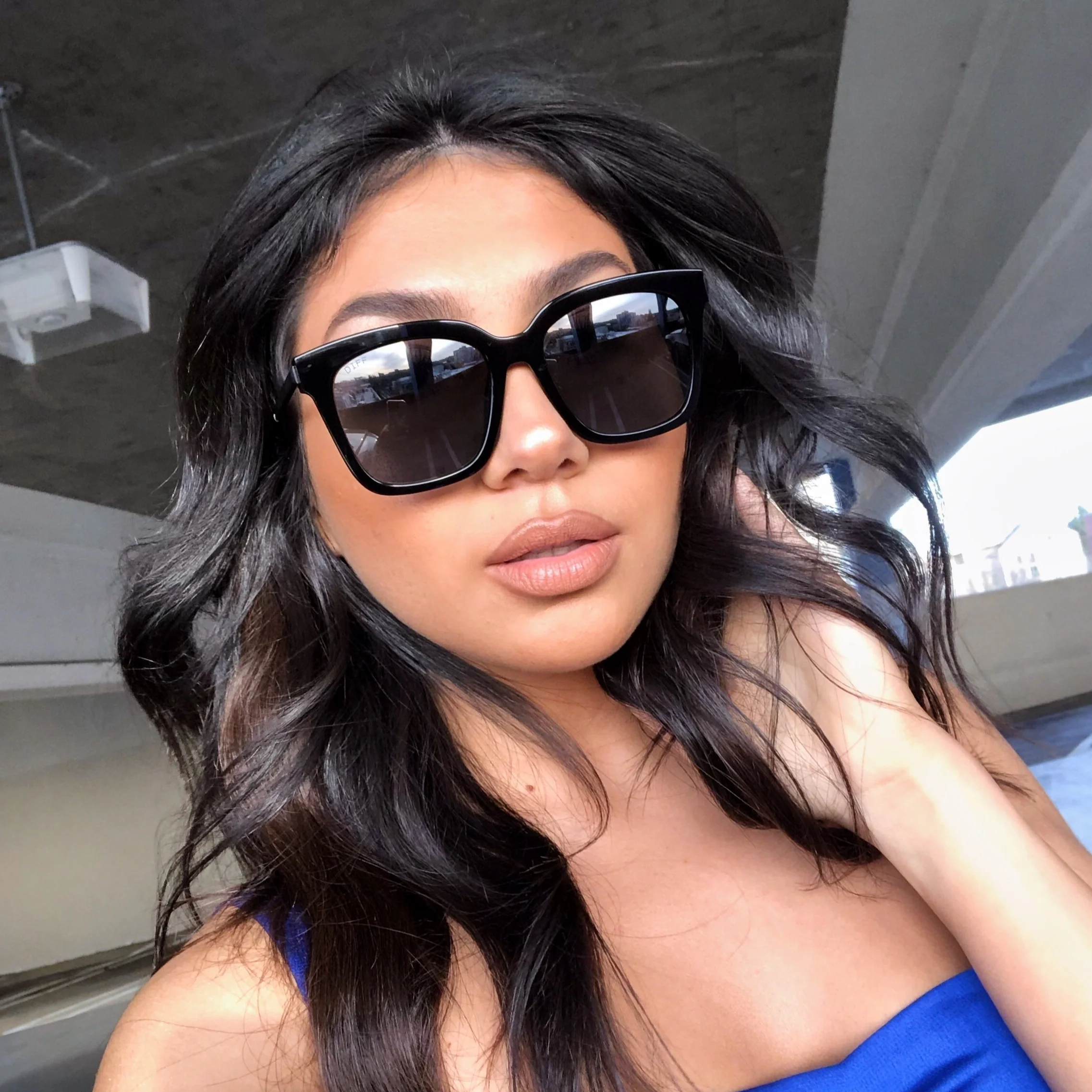 BELLA - BLACK + GREY + POLARIZED SUNGLASSES - Image 20