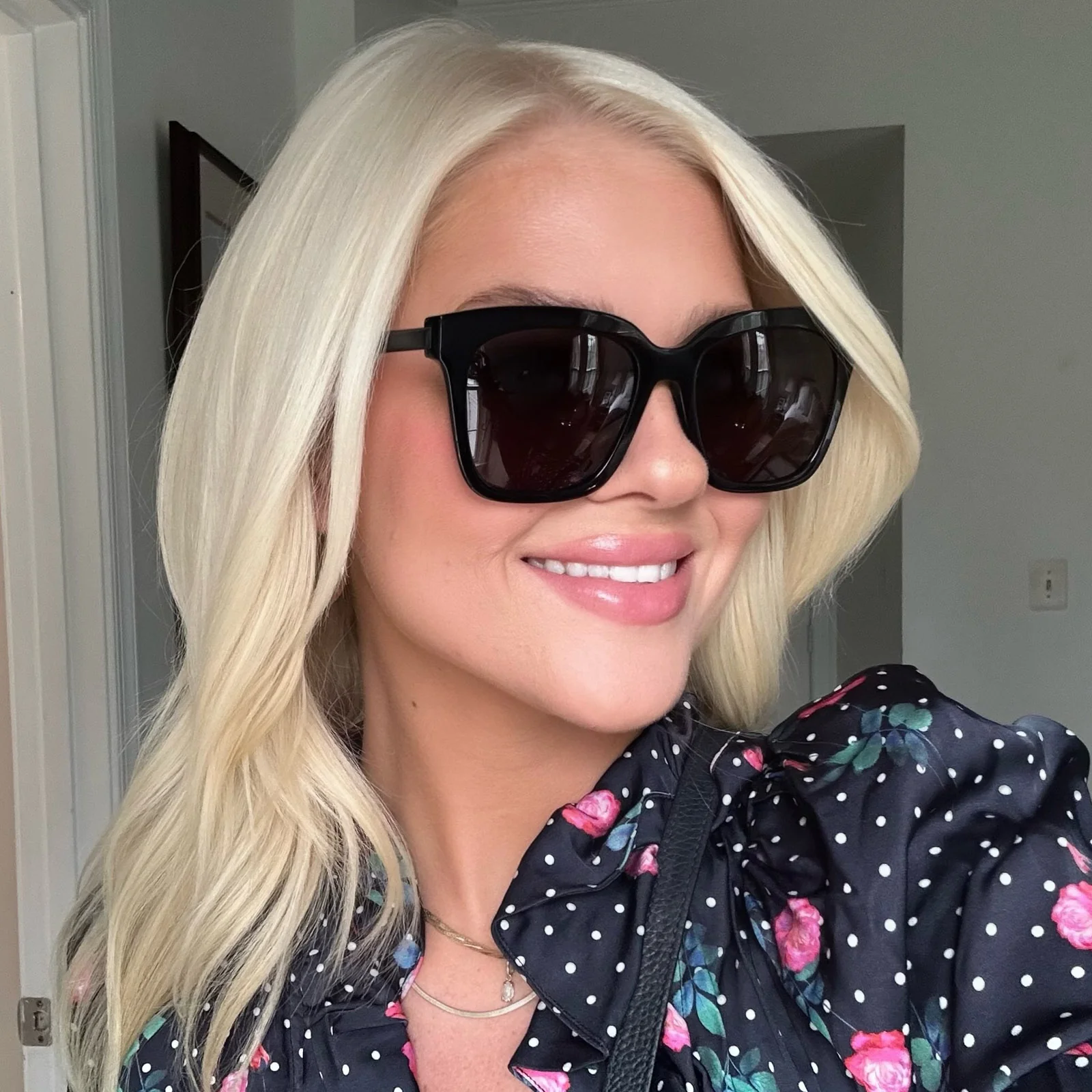 BELLA - BLACK + GREY + POLARIZED SUNGLASSES - Image 22