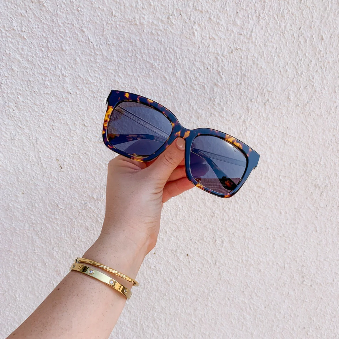 BELLA - TORTOISE + GREY + POLARIZED SUNGLASSES - Image 8