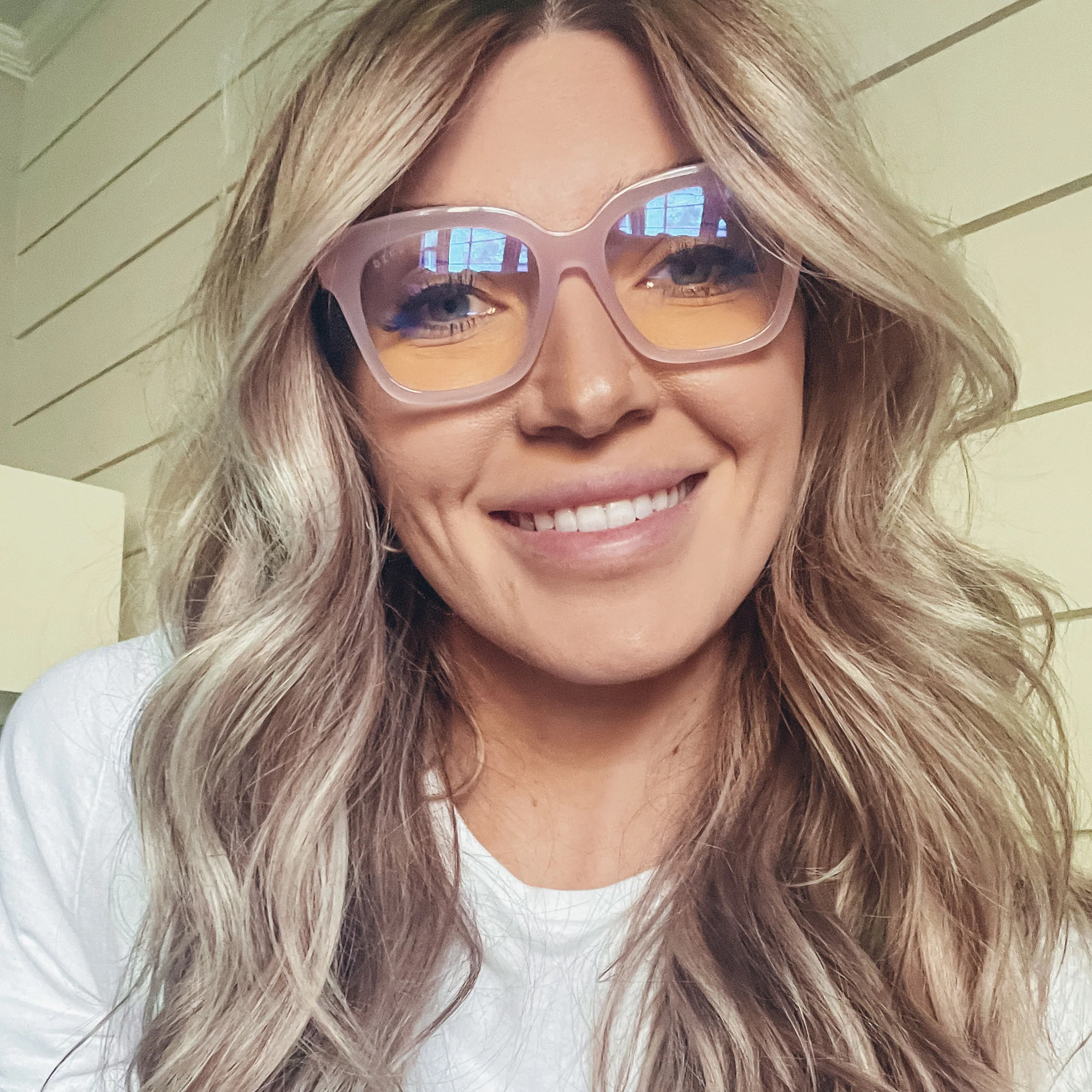 BELLA XS - BLACK + BLUE LIGHT TECHNOLOGY GLASSES - Image 8