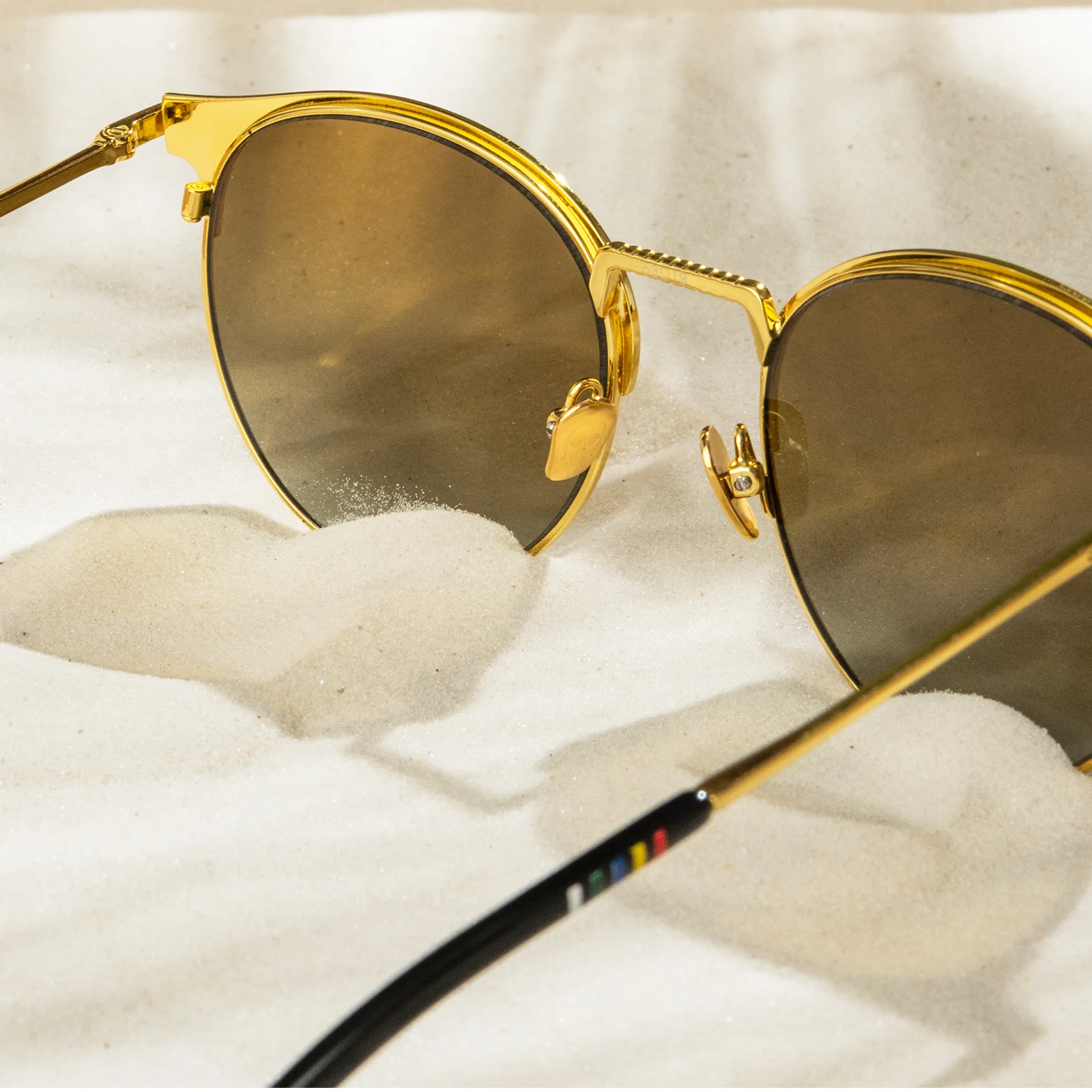 C-3PO™ - PROTOCOL GOLD + TATOOINE DESERT POLARIZED SUNGLASSES - Image 6