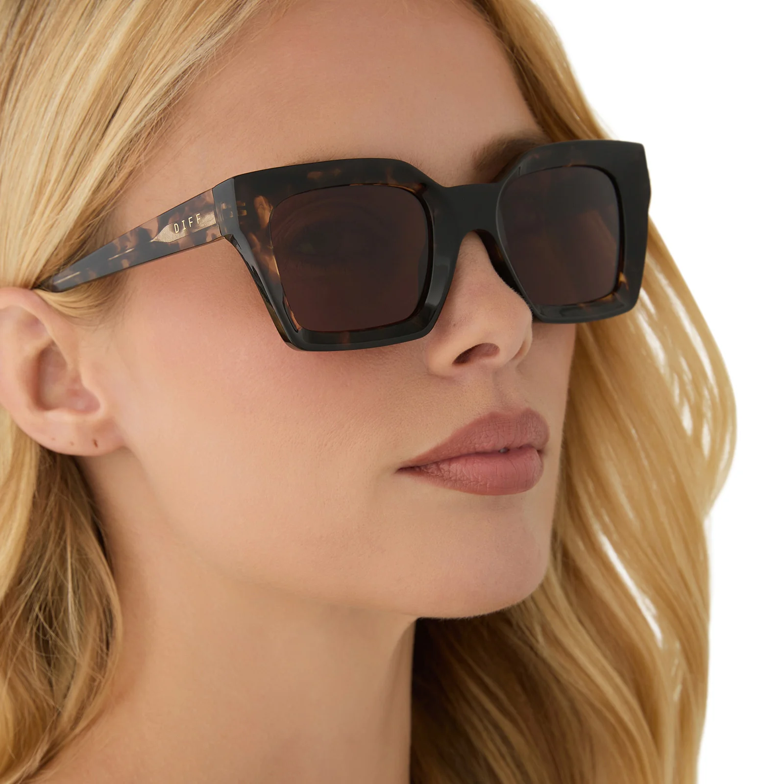 GREER - ESPRESSO TORTOISE + BROWN GRADIENT + POLARIZED SUNGLASSES - Image 9