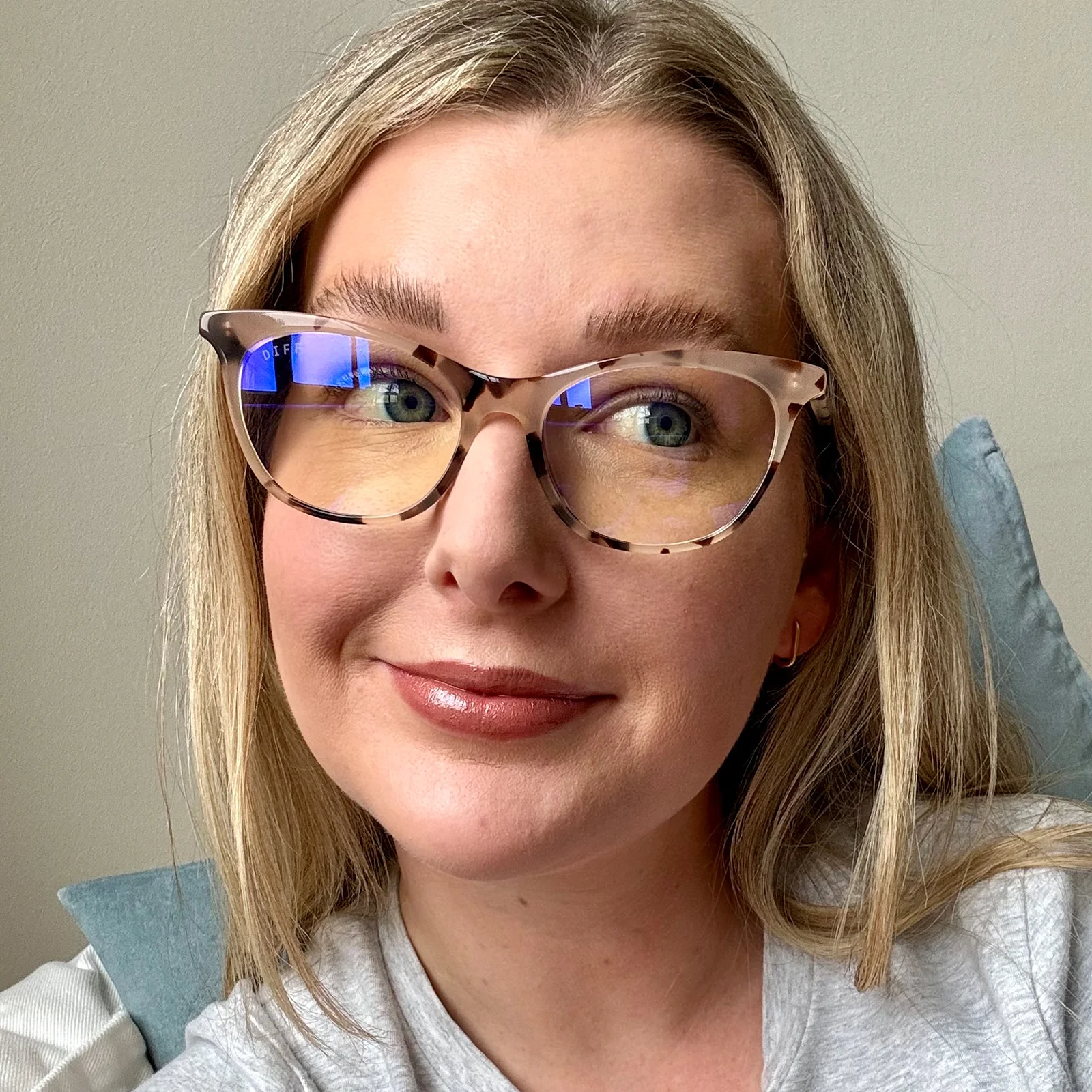 JADE - CREAM TORTOISE + BLUE LIGHT TECHNOLOGY GLASSES - Image 14