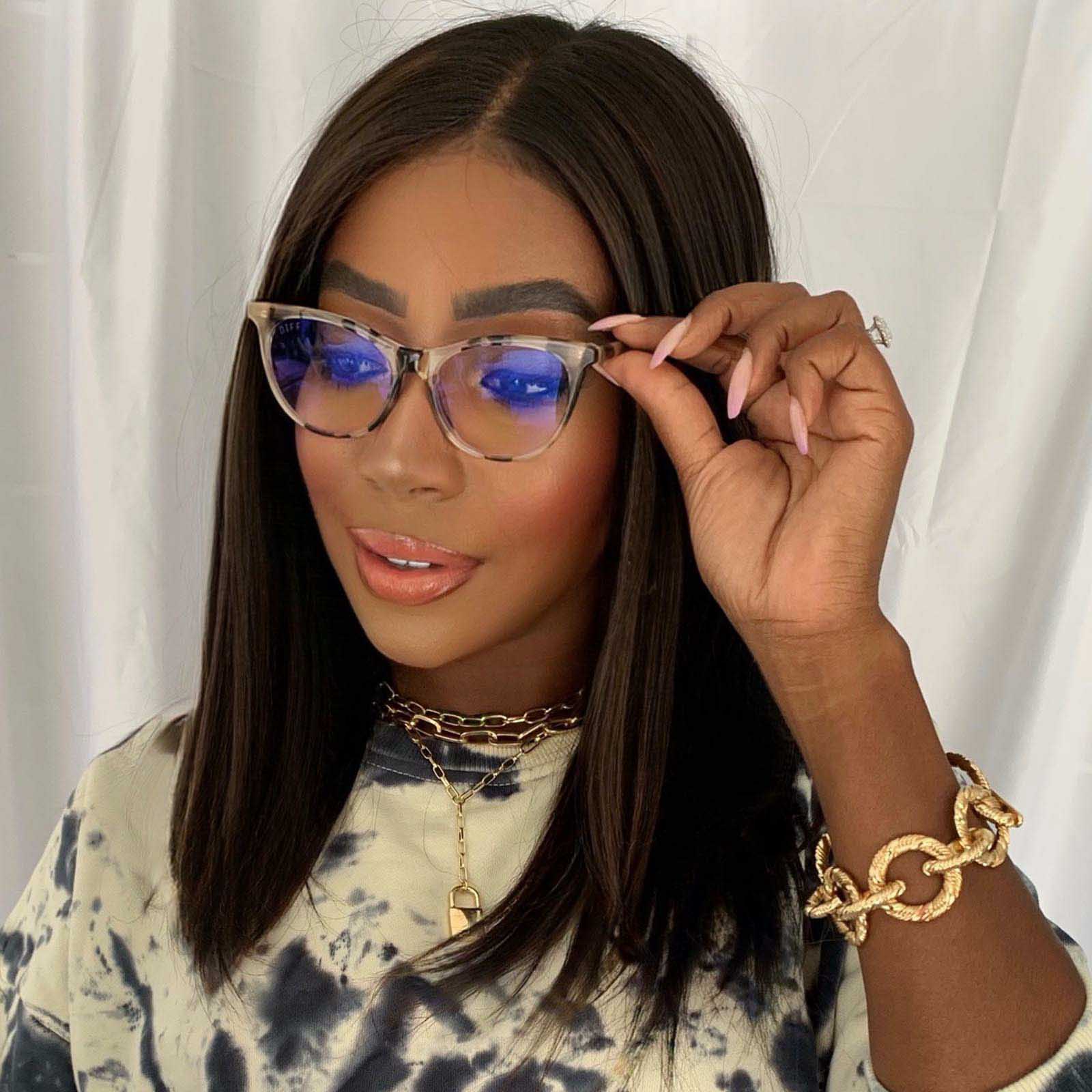 JADE - CREAM TORTOISE + BLUE LIGHT TECHNOLOGY GLASSES - Image 9