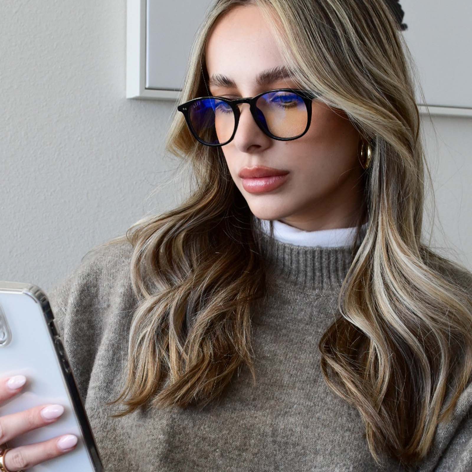 JAXSON - BLACK + BLUE LIGHT TECHNOLOGY GLASSES - Image 5