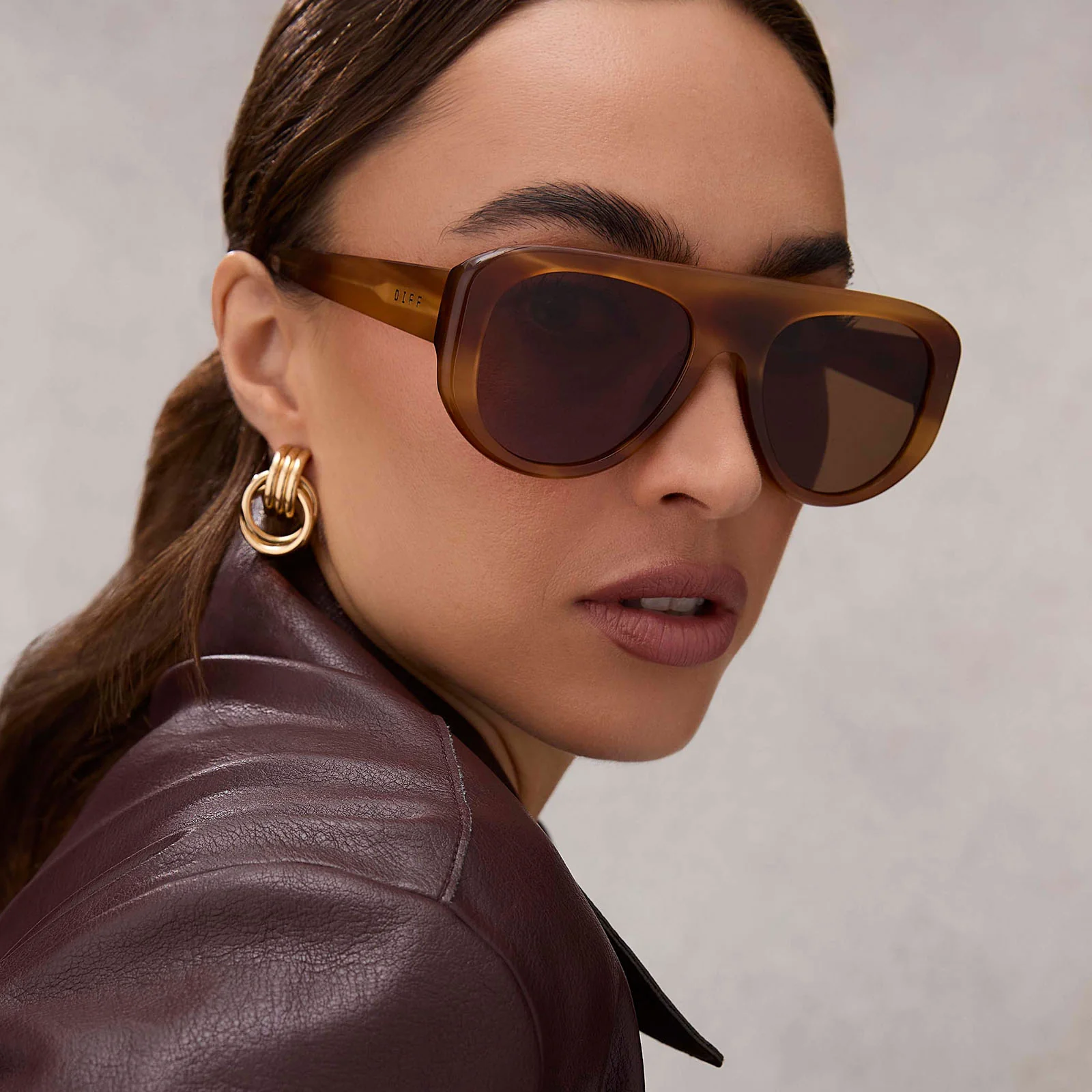 MORGAN - TAWNY TORTOISE + BROWN SUNGLASSES - Image 7