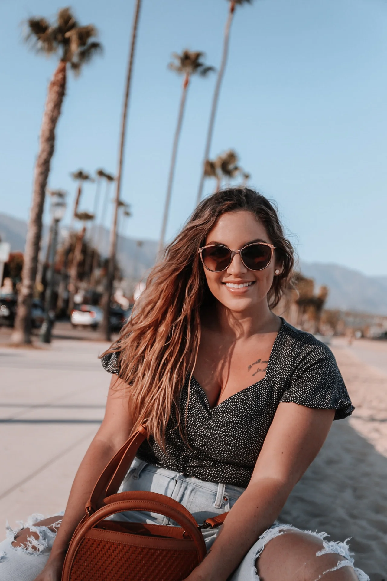 PRINCESS LEIA™ - ALDERAAN GOLD + REBEL MAROON POLARIZED SUNGLASSES - Image 9