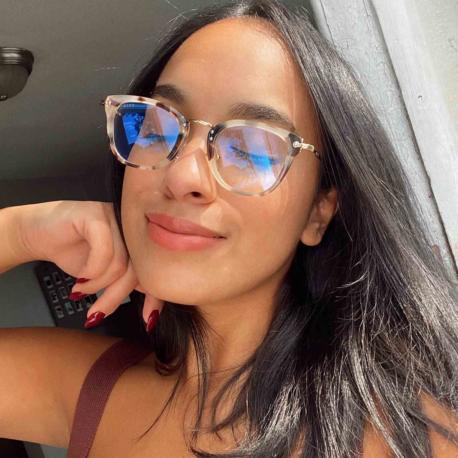 RUE - CREAM TORTOISE + BLUE LIGHT TECHNOLOGY GLASSES - Image 9