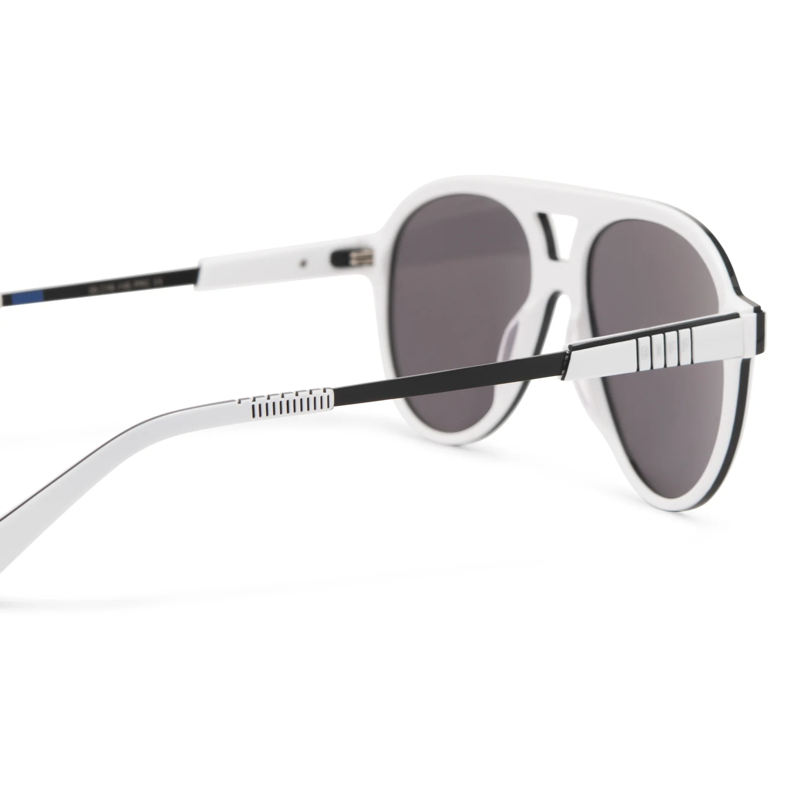 STORMTROOPER - GALACTIC WHITE + BLACK POLARIZED SUNGLASSES - Image 7