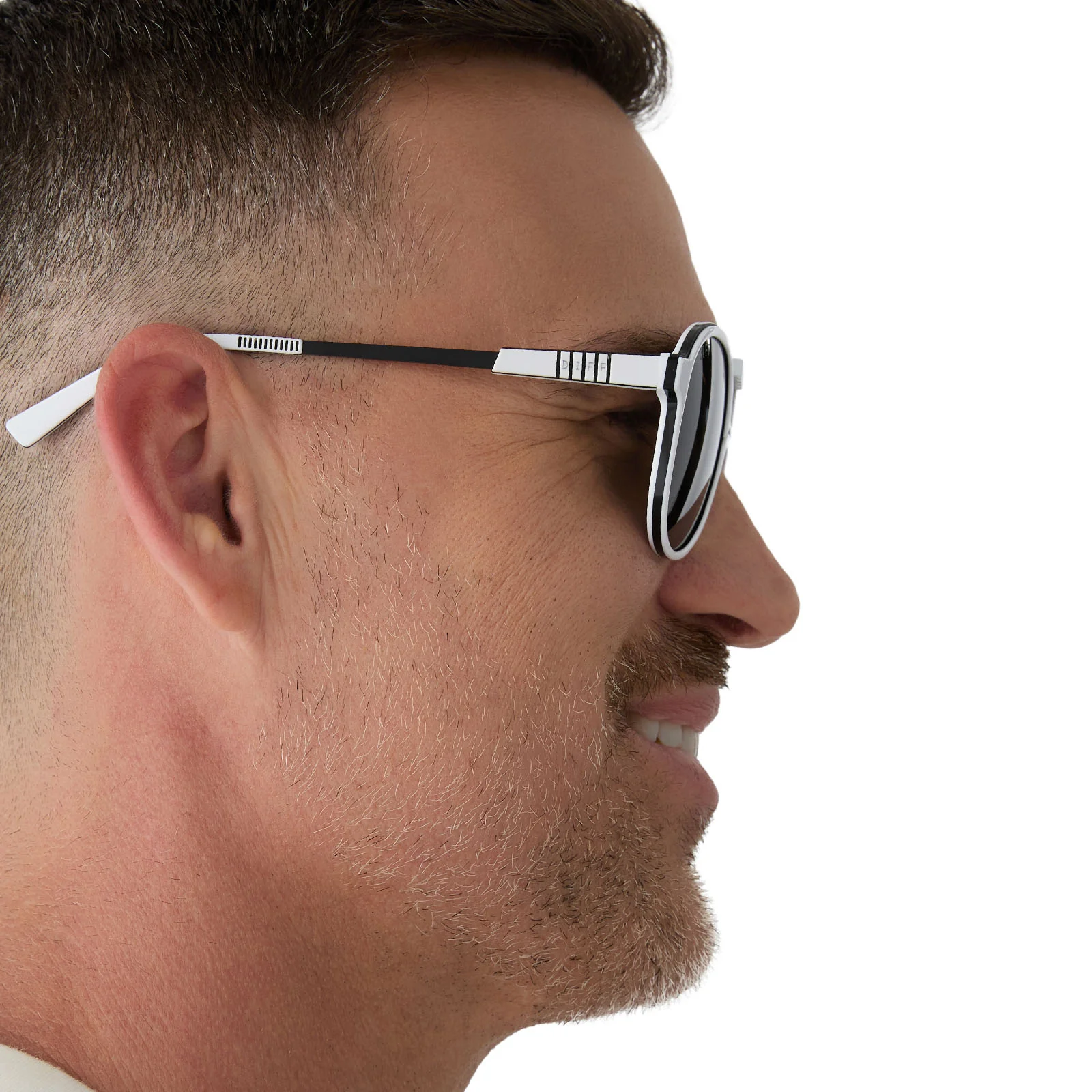 STORMTROOPER - GALACTIC WHITE + BLACK POLARIZED SUNGLASSES - Image 8