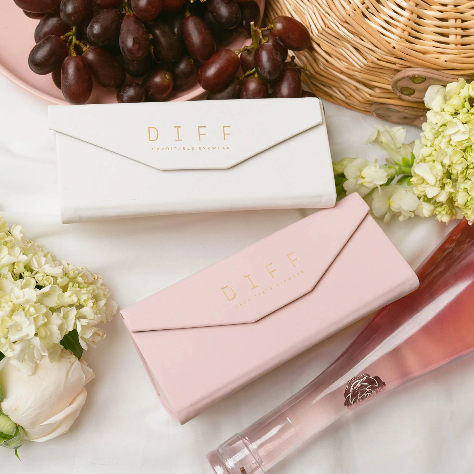 Folding Case - White - Image 4