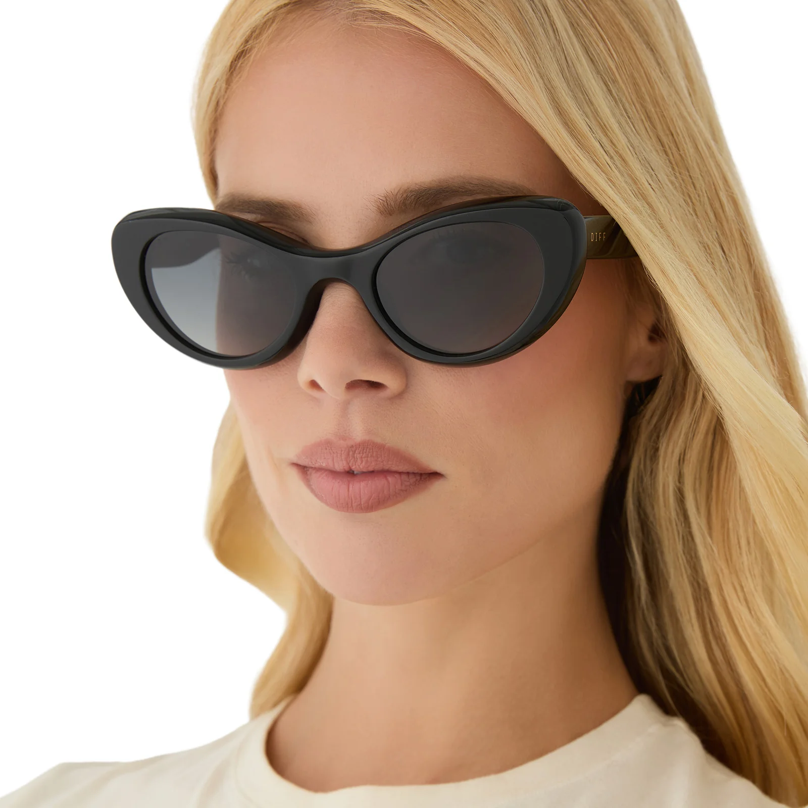 ZARIA - BLACK + GREY GRADIENT + POLARIZED SUNGLASSES - Image 10